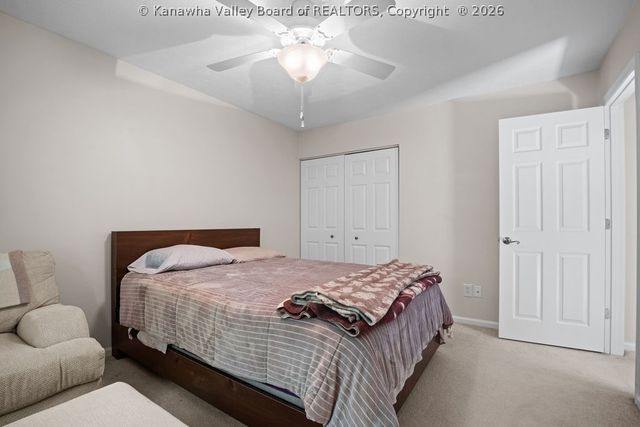 1822 Mountain Drive, South Charleston, WV 25303