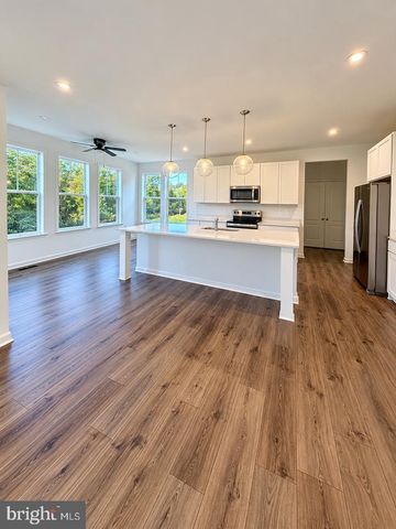 605 HUSKY TRL, Martinsburg, WV 25403