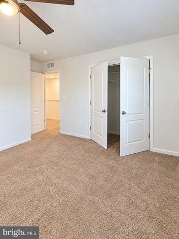 605 HUSKY TRL, Martinsburg, WV 25403