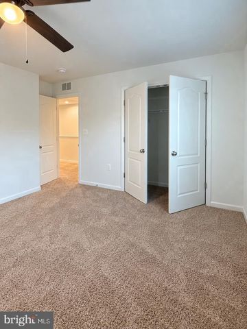 605 HUSKY TRL, Martinsburg, WV 25403