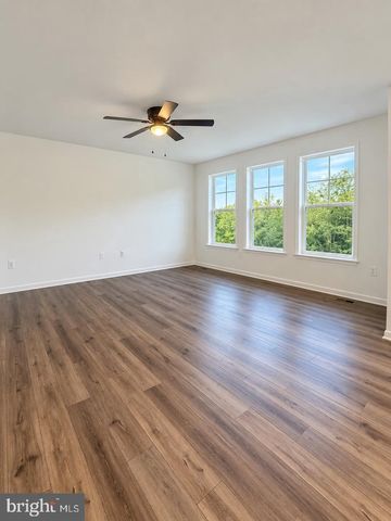 605 HUSKY TRL, Martinsburg, WV 25403