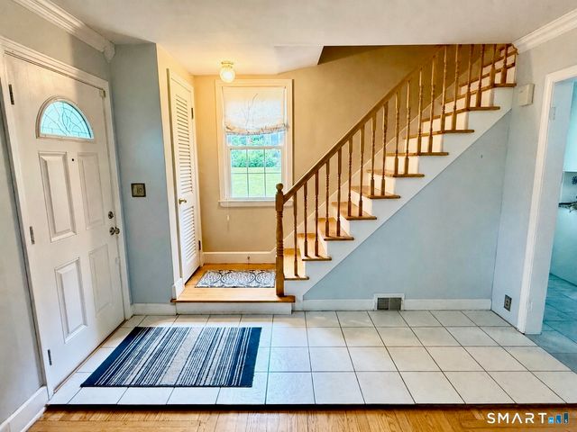 5 Knollwood Terrace East, Shelton, CT 06484