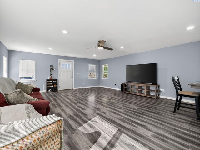 234 Avery St, Walla Walla, WA 99362