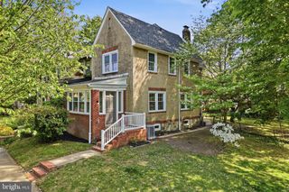 2042 CLARK ST, Wilmington, DE 19805