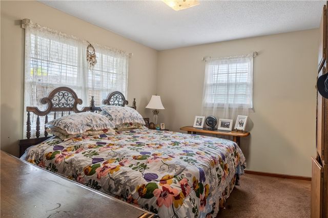155 Farrs Bridge Road, Pickens, SC 29671