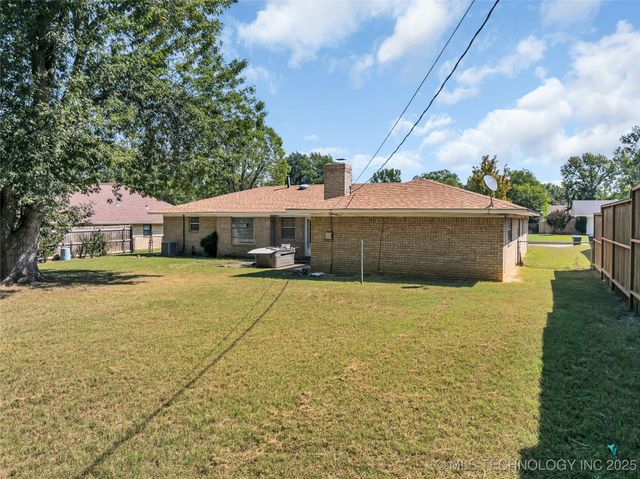 811 Rosewood, Ardmore, OK 73401