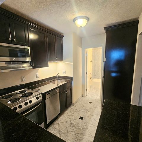 185 Beacon Street 4F, Boston, MA 02116