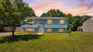74 Meredith Drive, Teaticket, MA 02536