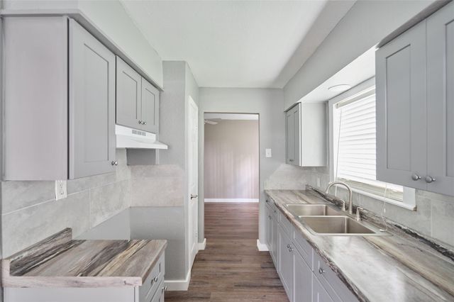 4914 Yellowstone Boulevard, Houston, TX 77021