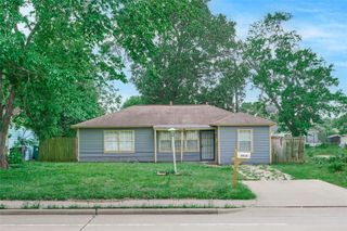 4914 Yellowstone Boulevard, Houston, TX 77021