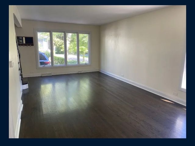34 Washington Road, Lake Forest, IL 60045