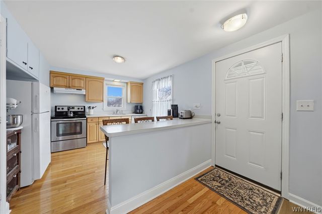 136 Kettering Drive, Tonawanda, NY 14223