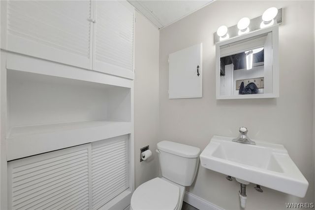 136 Kettering Drive, Tonawanda, NY 14223