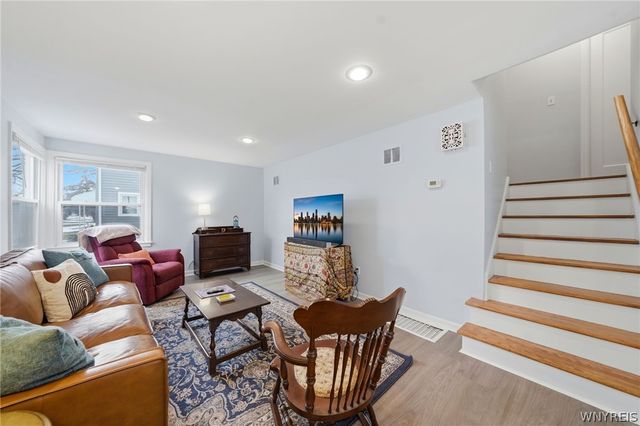 136 Kettering Drive, Tonawanda, NY 14223