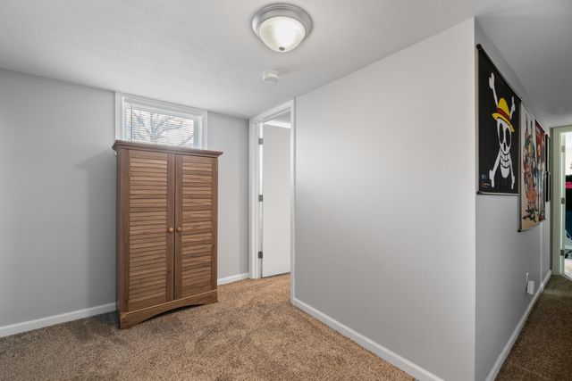 2325 S Glenn, Wichita, KS 67213