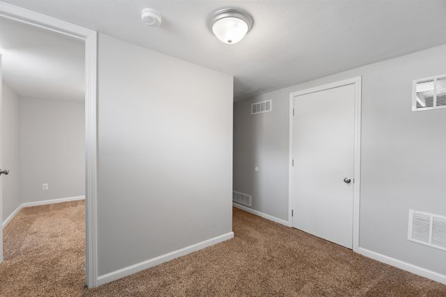 2325 S Glenn, Wichita, KS 67213