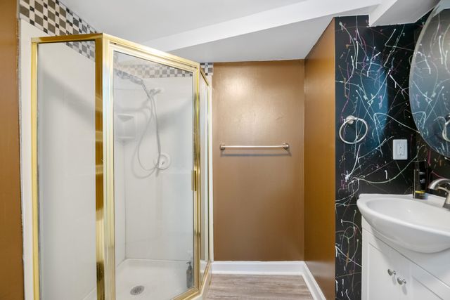 2325 S Glenn, Wichita, KS 67213