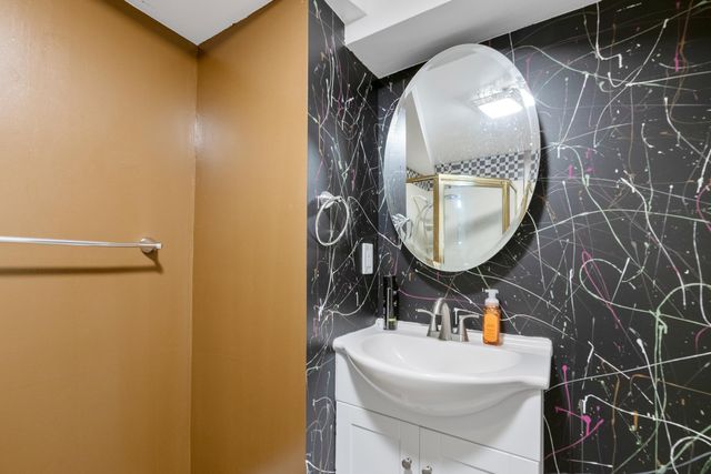 2325 S Glenn, Wichita, KS 67213