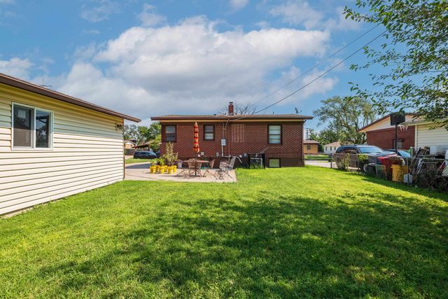 2325 S Glenn, Wichita, KS 67213