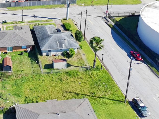 611 31st Street, Galveston, TX 77550