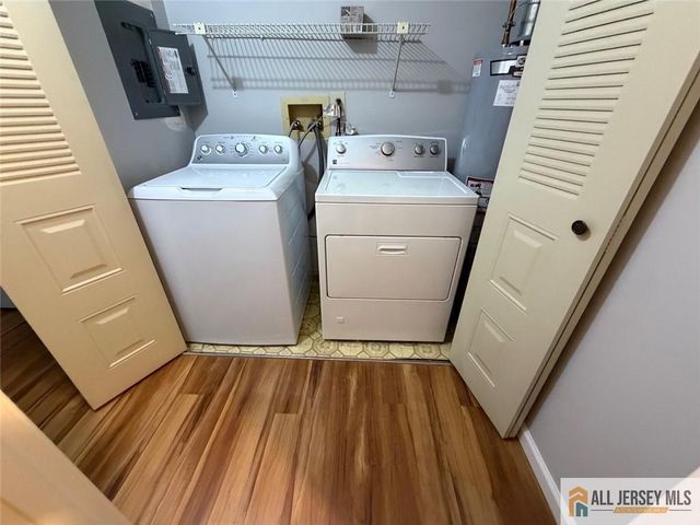 601 Sunshine Court 601, Sayreville, NJ 08859