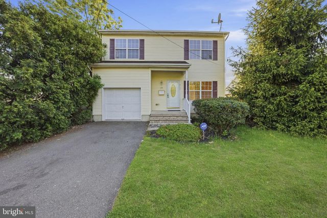395 BUNTING AVE, Hamilton, NJ 08611