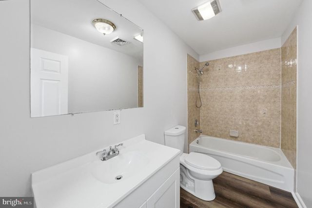 395 BUNTING AVE, Hamilton, NJ 08611