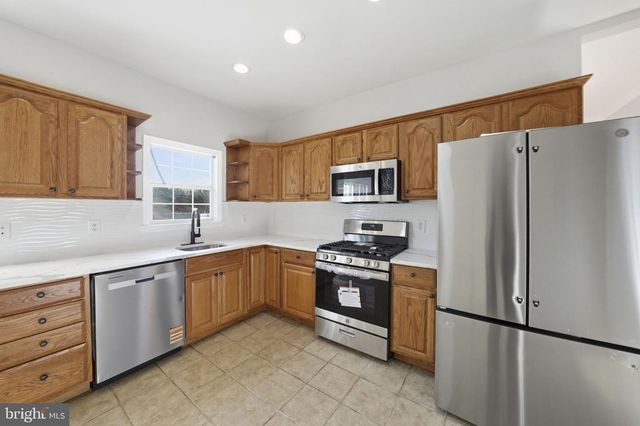395 BUNTING AVE, Hamilton, NJ 08611