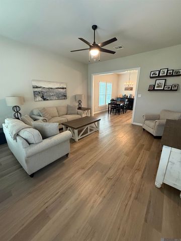 11586 Water View Ave, Denham Springs, LA 70726