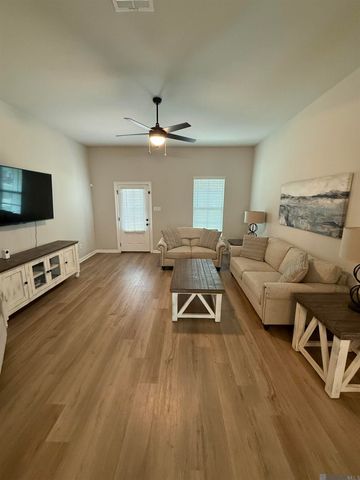 11586 Water View Ave, Denham Springs, LA 70726