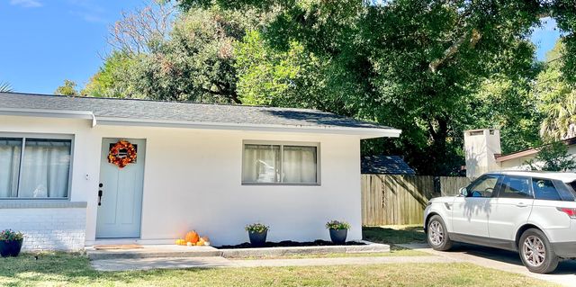 415 Avon Lane, Mary Esther, FL 32569