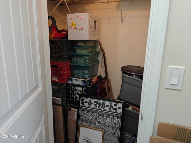 2417 W ROUGHRIDER Road, New River, AZ 85087