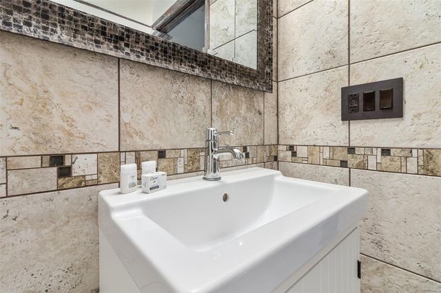 17506 WOODCREST WAY, Clermont, FL 34714