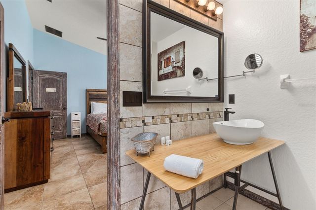 17506 WOODCREST WAY, Clermont, FL 34714