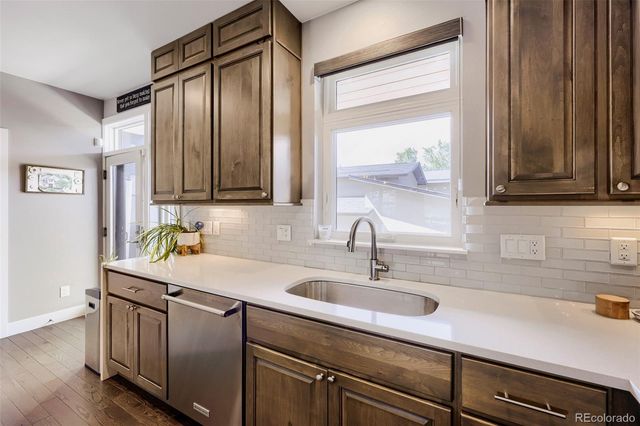 6729 E Lowry Boulevard, Denver, CO 80230