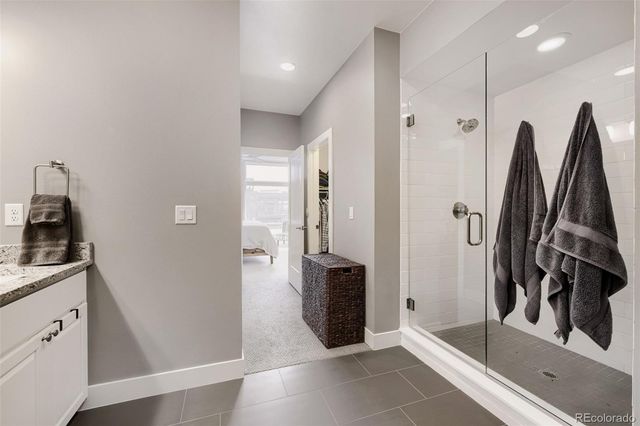 6729 E Lowry Boulevard, Denver, CO 80230