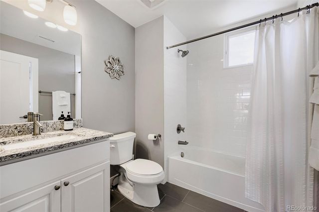 6729 E Lowry Boulevard, Denver, CO 80230
