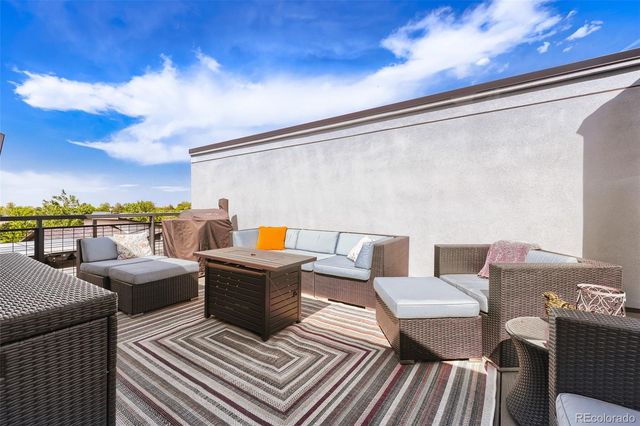 6729 E Lowry Boulevard, Denver, CO 80230