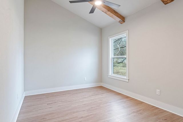 479 S Happy Hollow Road, Fayetteville, AR 72701