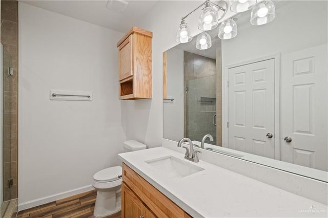2104 E San Andrea Street 3, Edinburg, TX 78542