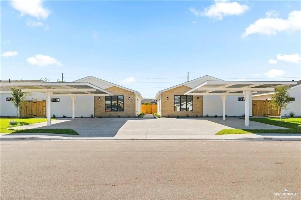 2104 E San Andrea Street 3, Edinburg, TX 78542