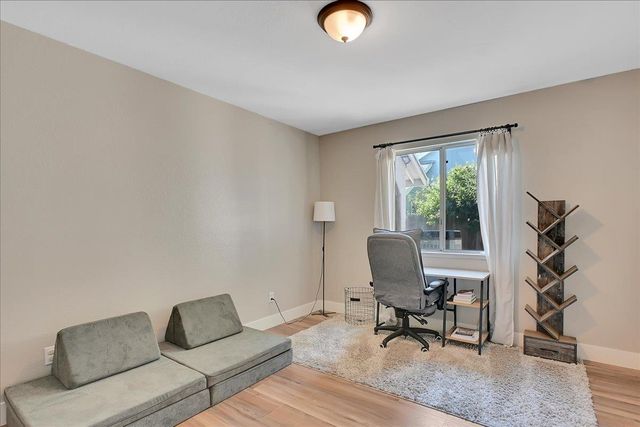 2440 Northfield Ct, Yuba City, CA 95993