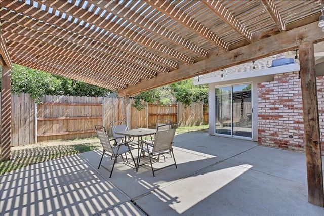 2440 Northfield Ct, Yuba City, CA 95993