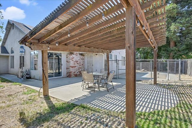 2440 Northfield Ct, Yuba City, CA 95993