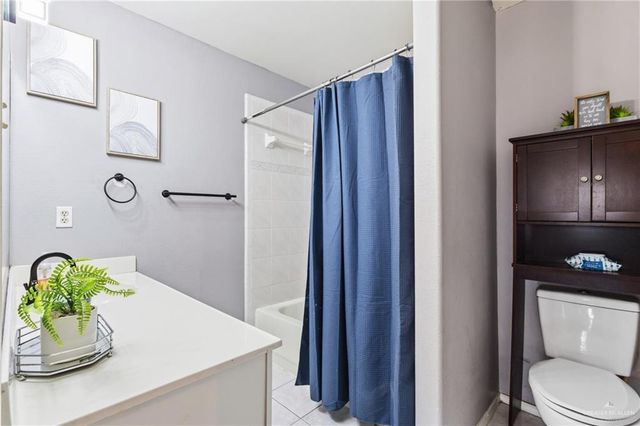 2512 Annette Avenue, Edinburg, TX 78542