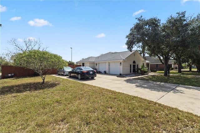 2512 Annette Avenue, Edinburg, TX 78542