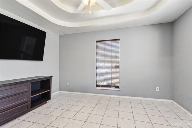 2512 Annette Avenue, Edinburg, TX 78542