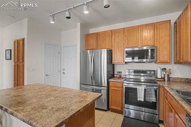 15470 Canyon Rim Drive 205, Englewood, CO 80112