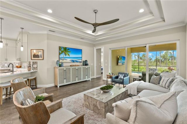 6431 Negril Isle DR, Naples, FL 34113