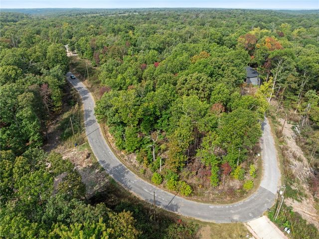 Peebles Circle, Bella Vista, AR 72715